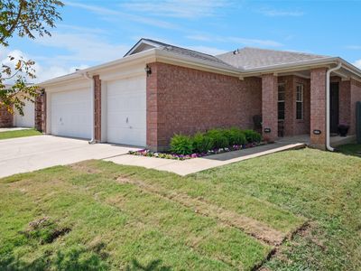 521 Port Arthur Dr, Little Elm, TX, 75068