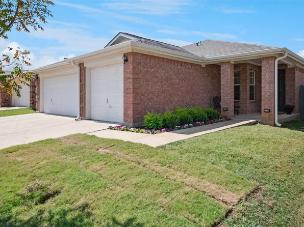 521 Port Arthur Dr, Little Elm, TX 75068