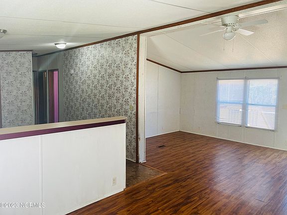 4th image of 559 Bear Street NW