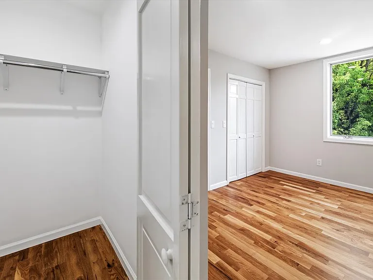 222 Eagle Rock Ave — Photo 15