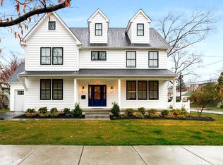 49 Walnut St, Haddonfield, NJ 08033