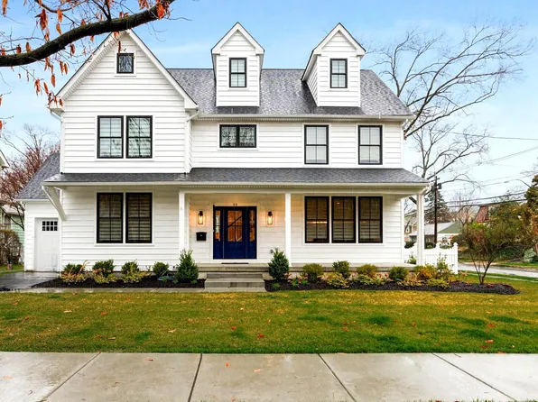 49 Walnut St, Haddonfield, NJ 08033