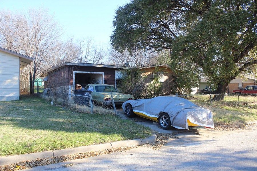 2nd image of 5424 Fernander Dr