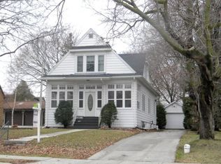 415 N Madison St, CHILTON, WI 53014