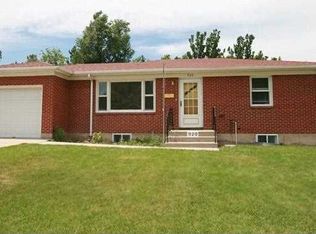 920 Kingham Dr, Cheyenne, WY 82001