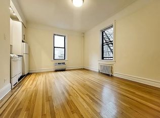 214 E 51st St #5A, New York, NY 10022