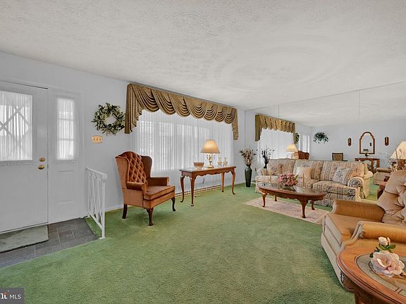 2nd image of 1624 Concord Rd