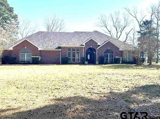 1065 County Road 1407, Jacksonville, TX