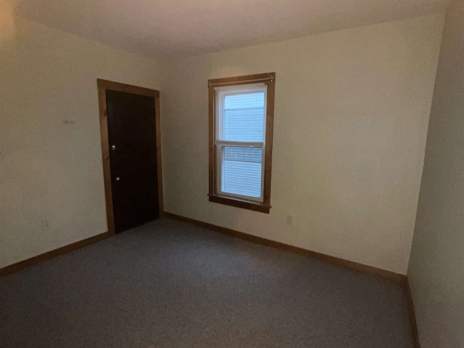 2 bed, 1.0 bath, 1216 sqft, $2,100 — Photo 3