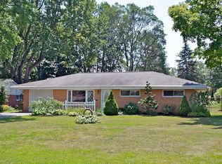 181 Holiday Hl, Lexington, OH