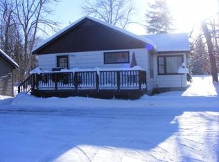 4670 Lake St, Orr, MN 55771