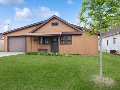 903 Lake Geneva BOULEVARD, Lake Geneva, WI, 53147