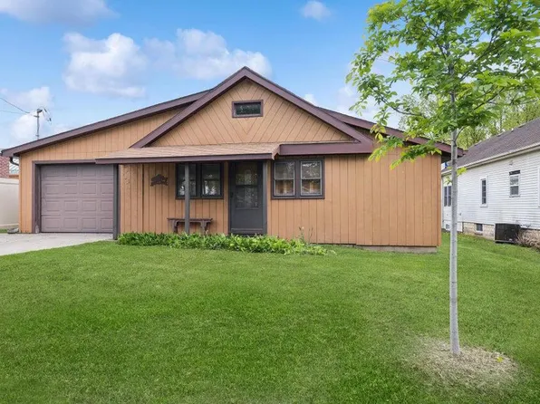 903 Lake Geneva BOULEVARD, Lake Geneva, WI 53147