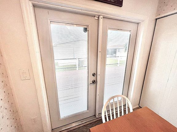 5th image of 1729 Sugar Pine Ave #212