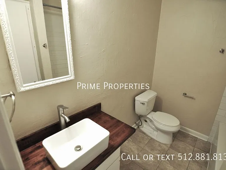 901 E Oltorf St #101 — Photo 8