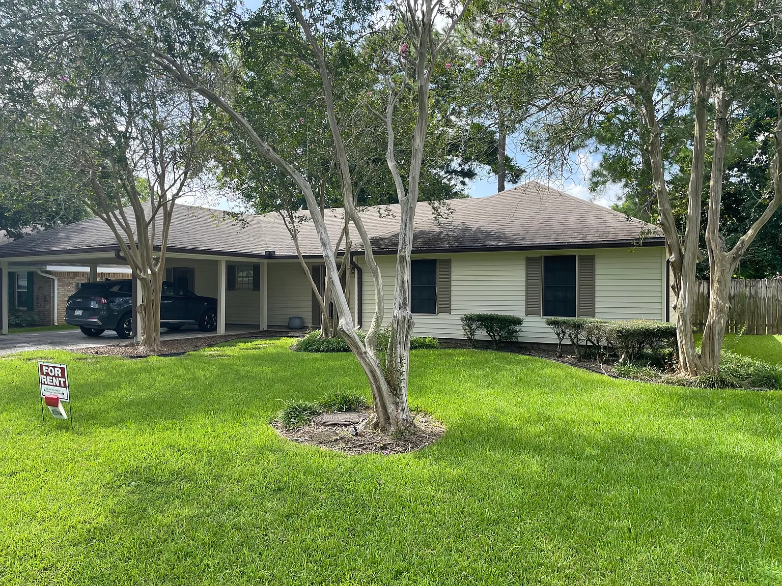 3 bed, 1500 sqft, $1,750 — Photo 1