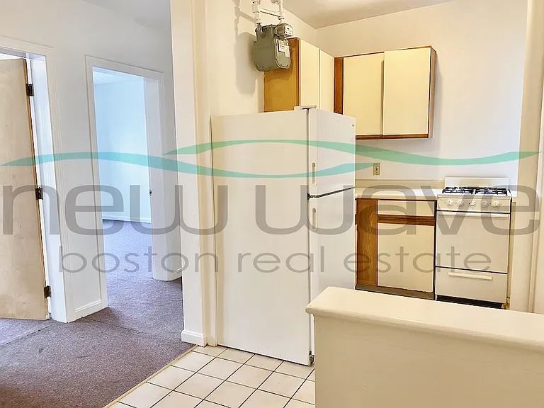 19 Peterborough St #3 — Photo 10