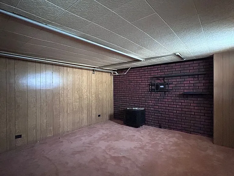 404 Reetz Ave — Photo 16