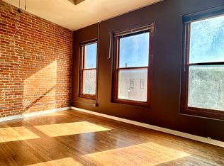 110 S 6th St #1, Plattsmouth, NE 68048