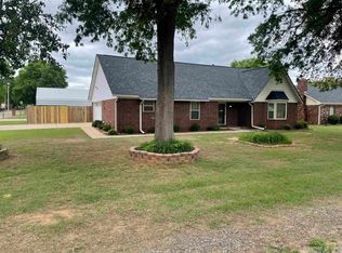 350 Navaho Trl, Conway, AR 72032