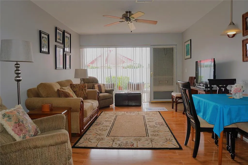 2 bed, 1.0 bath, 768 sqft, $1,500 — Photo 4