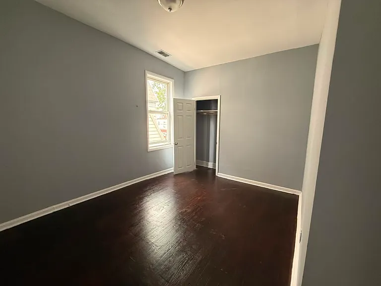 170 Greenwood Ave #2 — Photo 3