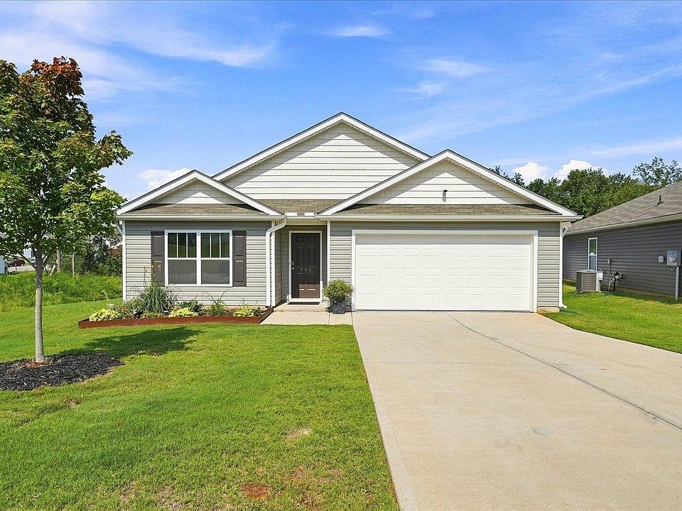 1st image of 443 Valencia Cir