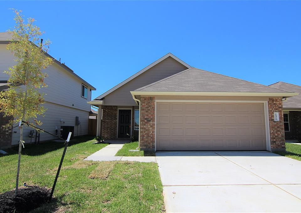 1st image of 24419 Volta Gardens Ct