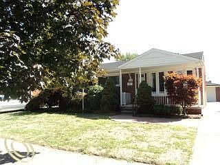 1st image of 3379 Melwood Dr