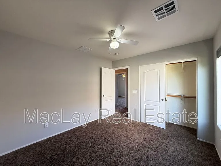 19641 E Carriage Way — Photo 18