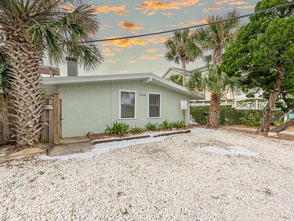 2nd image of 1954 Beach Ave