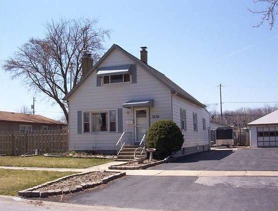 2nd image of 3126 Sangamon St