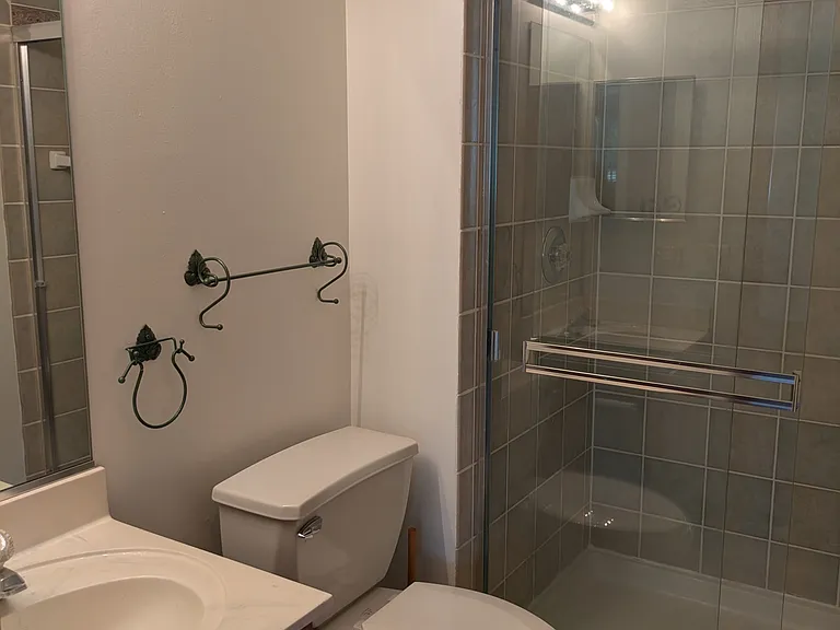 1080 Savoy Ct — Photo 7