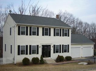 66 Crestwood Dr, Gardner, MA 01440