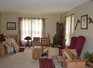 5709 Outlook St, Mission, KS 66202