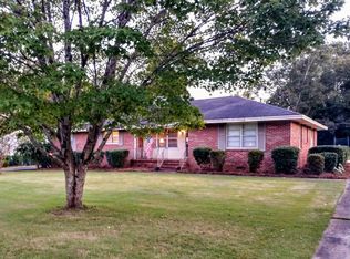 811 Country Club Rd, Sylacauga, AL 35150