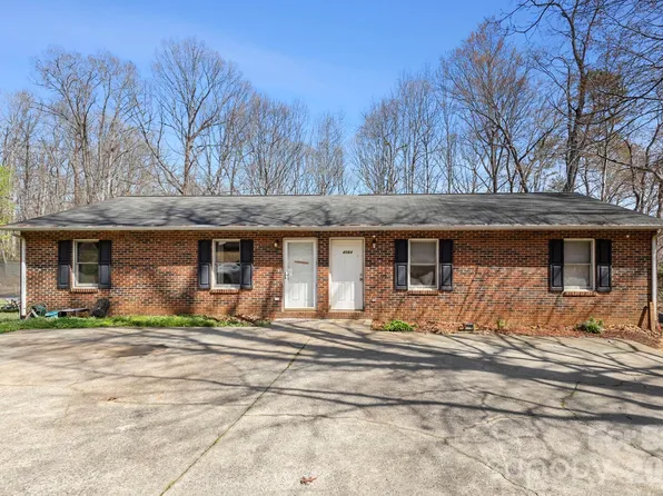 4562 Grassy Creek Rd, Denver, NC 28037