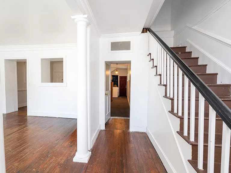314 W Main St — Photo 15