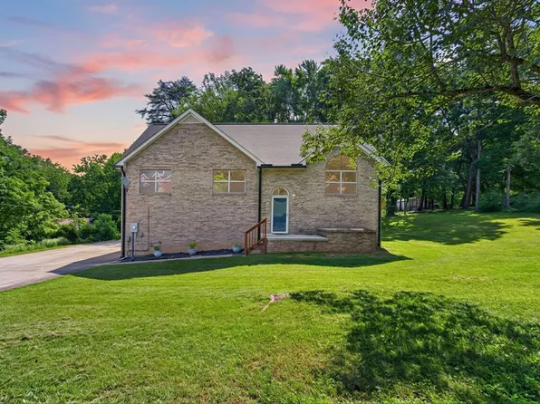 163 Big Springs Cir, Cookeville, TN 38501