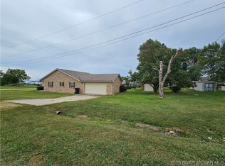 12 Prospect Rd, Eldon, MO 65026
