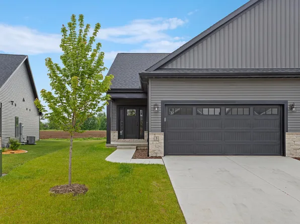 3 Prairie Trl, Monticello, IL 61856