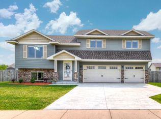 37975 Gerald Ave, North Branch, MN 55056