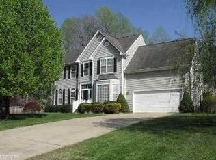 3081 Brookforest Dr, Greensboro, NC 27406