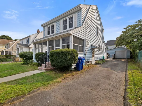 7 Loundsbury Avenue, Norwalk, CT 06851