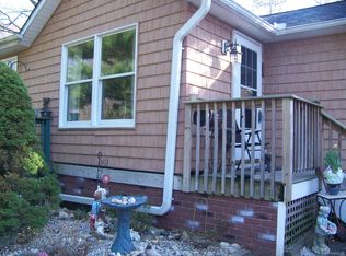 165A Apple Blossom Ln, Danbury, CT 06811