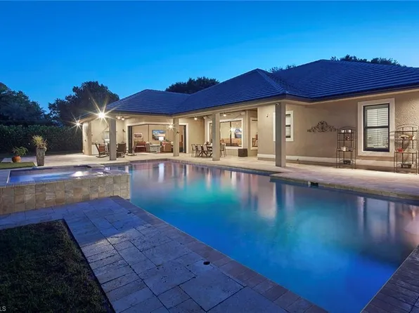 1900 Tiller TER, NAPLES, FL 34102