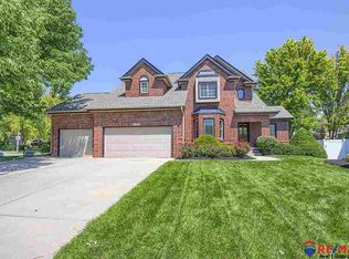 17342 O St, Omaha, NE 68135