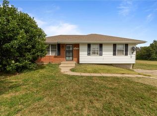 35004 E Colbern Rd, Lone Jack, MO 64070