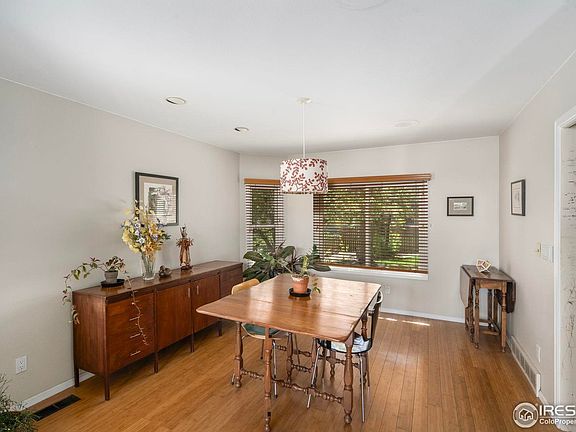 5th image of 2821 Garrett Dr