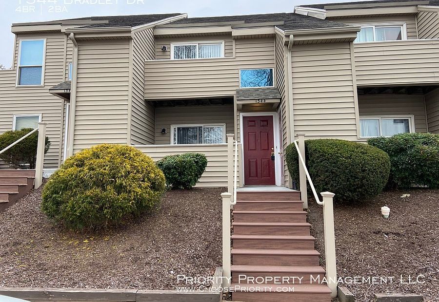 1st image of 1344 Bradley Dr